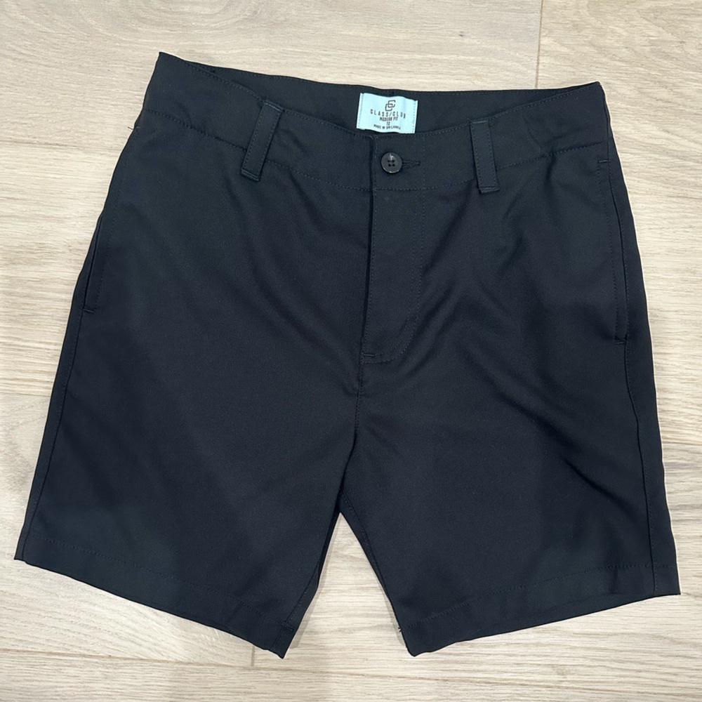 Boys size 12 like new Comfort-Stretch Performance Shorts